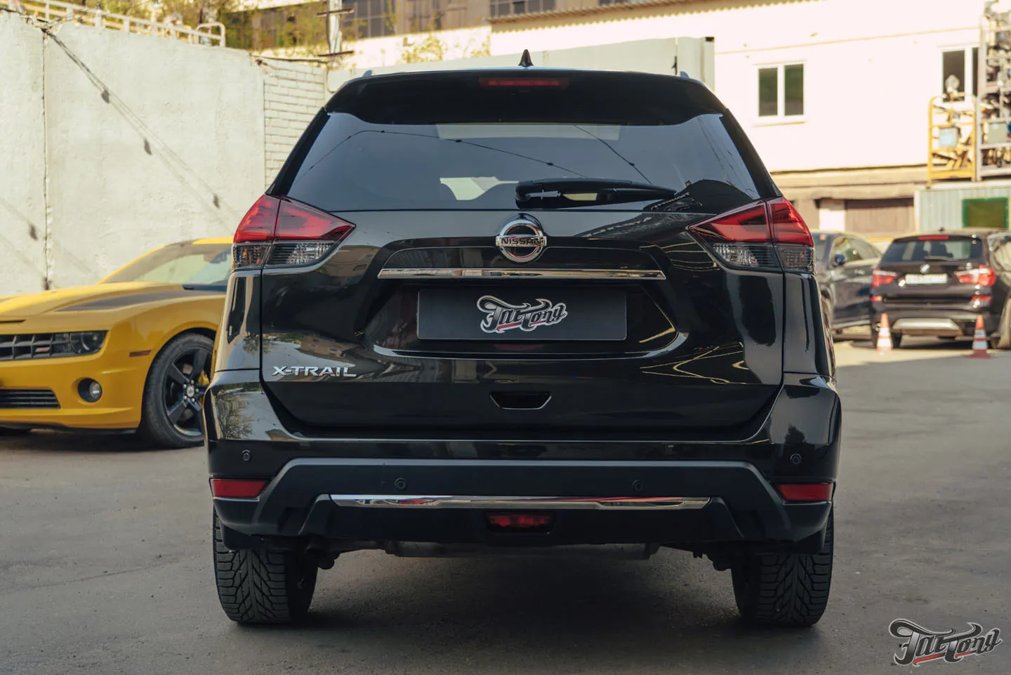 Полировка кузова с покрытием керамикой и мойка подкапотного пространства для Nissan X-trail
